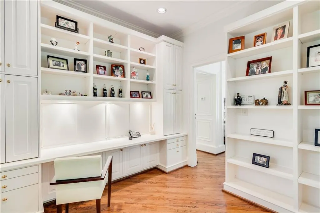 1245 W Garmon Road, Atlanta, Georgia 30327, 7 Bedrooms Bedrooms, ,7 BathroomsBathrooms,Residential,Sold,1245 W Garmon Road,7043810