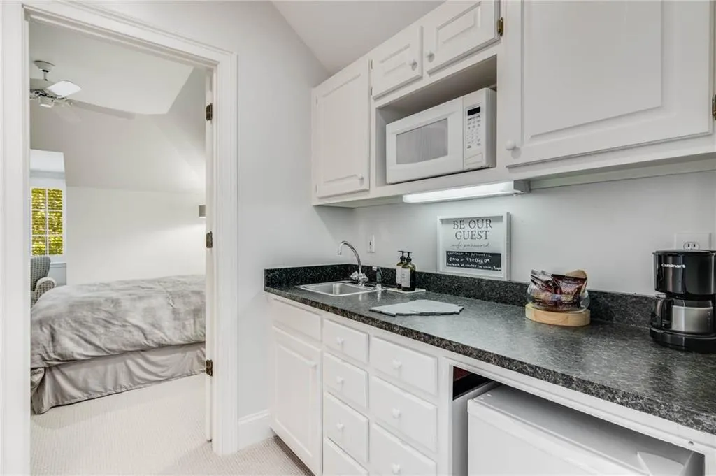 1245 W Garmon Road, Atlanta, Georgia 30327, 7 Bedrooms Bedrooms, ,7 BathroomsBathrooms,Residential,Sold,1245 W Garmon Road,7043810