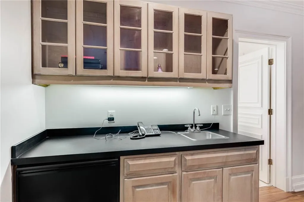 1245 W Garmon Road, Atlanta, Georgia 30327, 7 Bedrooms Bedrooms, ,7 BathroomsBathrooms,Residential,Sold,1245 W Garmon Road,7043810