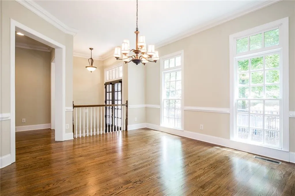 657 Lockton Place, Sandy Springs, Georgia 30342, 3 Bedrooms Bedrooms, ,3 BathroomsBathrooms,Residential,Sold,657 Lockton Place,6893973