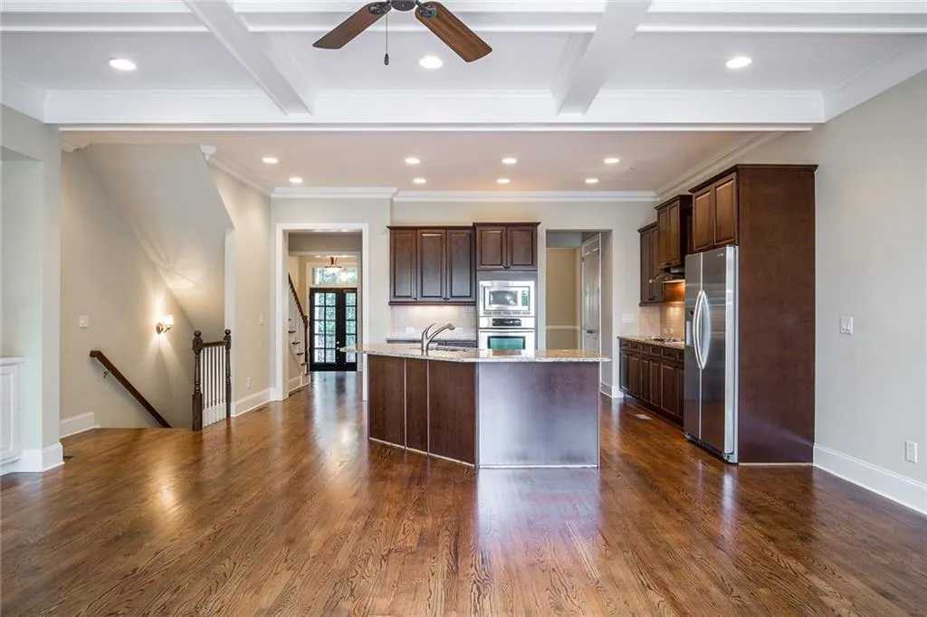 657 Lockton Place, Sandy Springs, Georgia 30342, 3 Bedrooms Bedrooms, ,3 BathroomsBathrooms,Residential,Sold,657 Lockton Place,6893973
