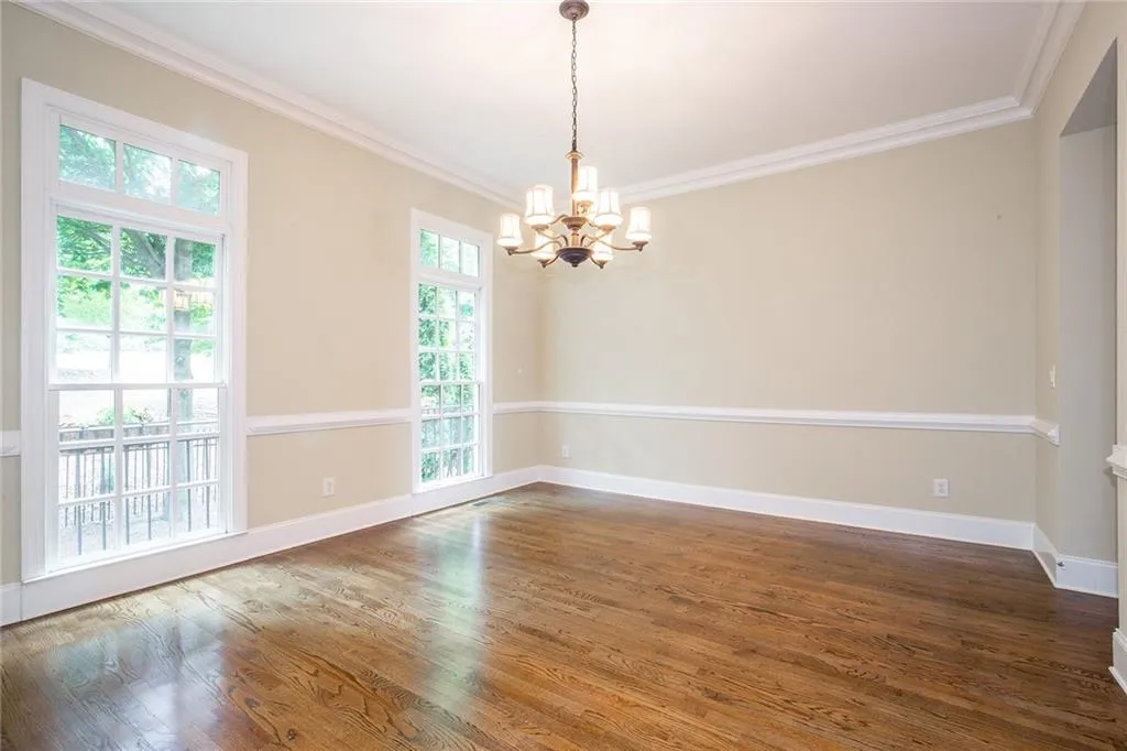 657 Lockton Place, Sandy Springs, Georgia 30342, 3 Bedrooms Bedrooms, ,3 BathroomsBathrooms,Residential,Sold,657 Lockton Place,6893973