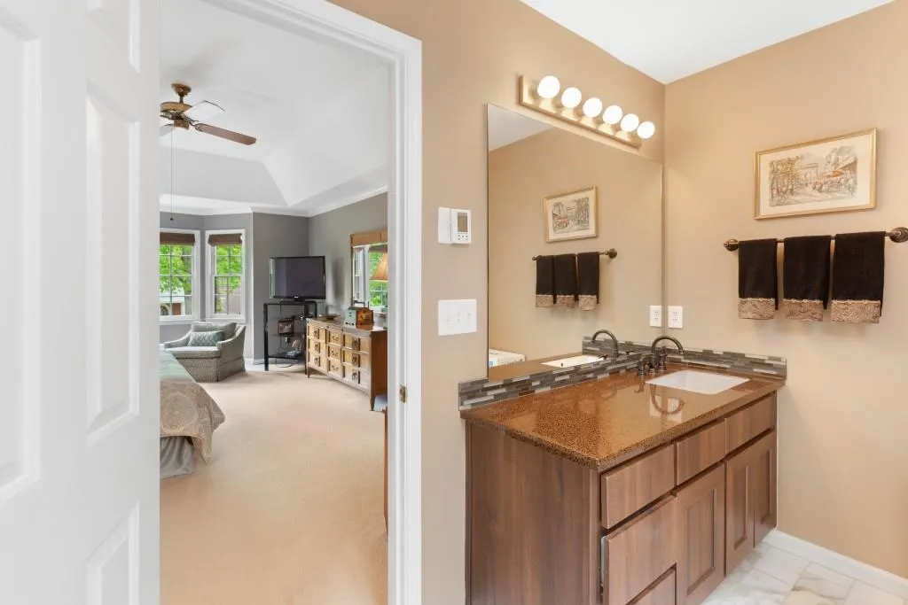 7800 Jett Ferry Road, Sandy Springs, Georgia 30350, 5 Bedrooms Bedrooms, ,3 BathroomsBathrooms,Residential,Sold,7800 Jett Ferry Road,7036885