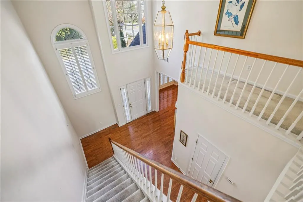 900 Lancaster Way, Atlanta, Georgia 30328, 4 Bedrooms Bedrooms, ,2 BathroomsBathrooms,Residential,For Sale,900 Lancaster Way,7680912