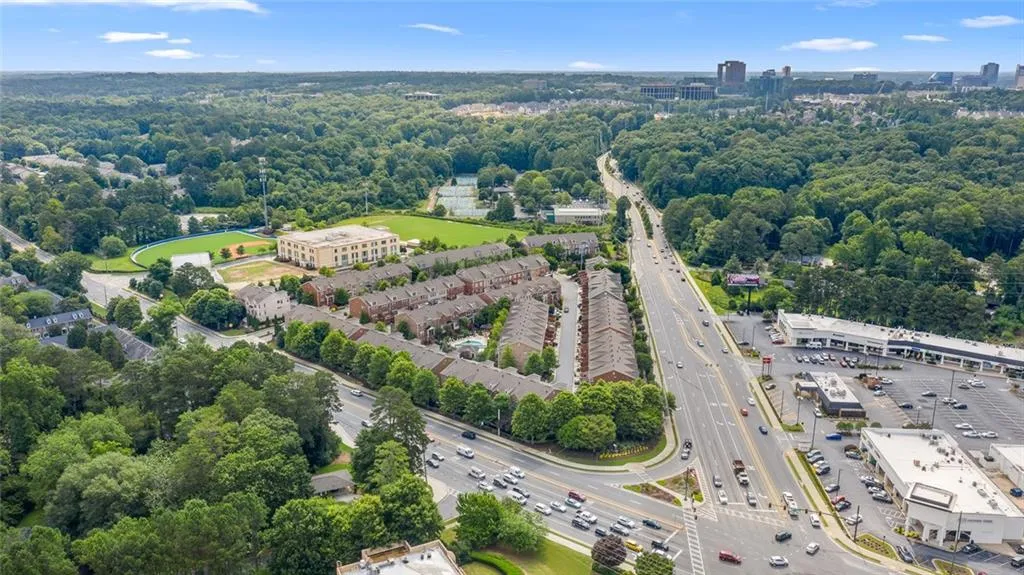 463 Alderwood Street, Atlanta, Georgia 30328, 3 Bedrooms Bedrooms, ,3 BathroomsBathrooms,Residential,Sold,463 Alderwood Street,6905349