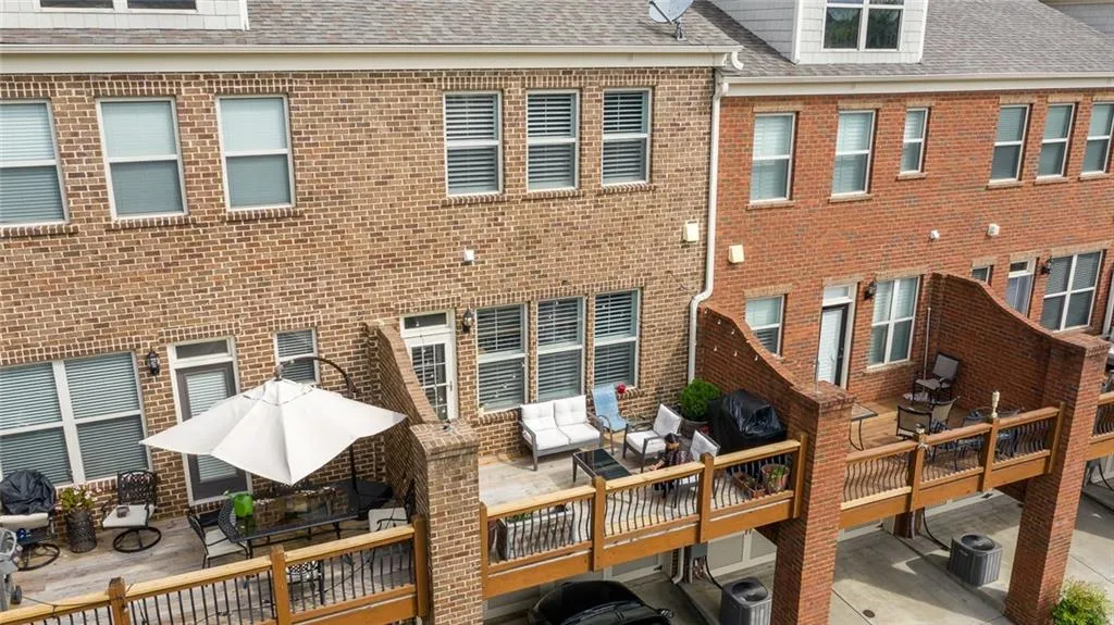 463 Alderwood Street, Atlanta, Georgia 30328, 3 Bedrooms Bedrooms, ,3 BathroomsBathrooms,Residential,Sold,463 Alderwood Street,6905349