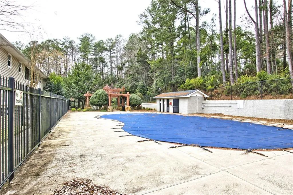 6940 Roswell Road Unit 16c, Sandy Springs, Georgia 30328, 2 Bedrooms Bedrooms, ,1 BathroomBathrooms,Residential,Sold,6940 Roswell Road Unit 16c,6501878 6940 Roswell Road Unit 16c, Sandy Springs, Georgia 30328, 2 Bedrooms Bedrooms, ,1 BathroomBathrooms,Residential,Sold,6940 Roswell Road Unit 16c,6501878