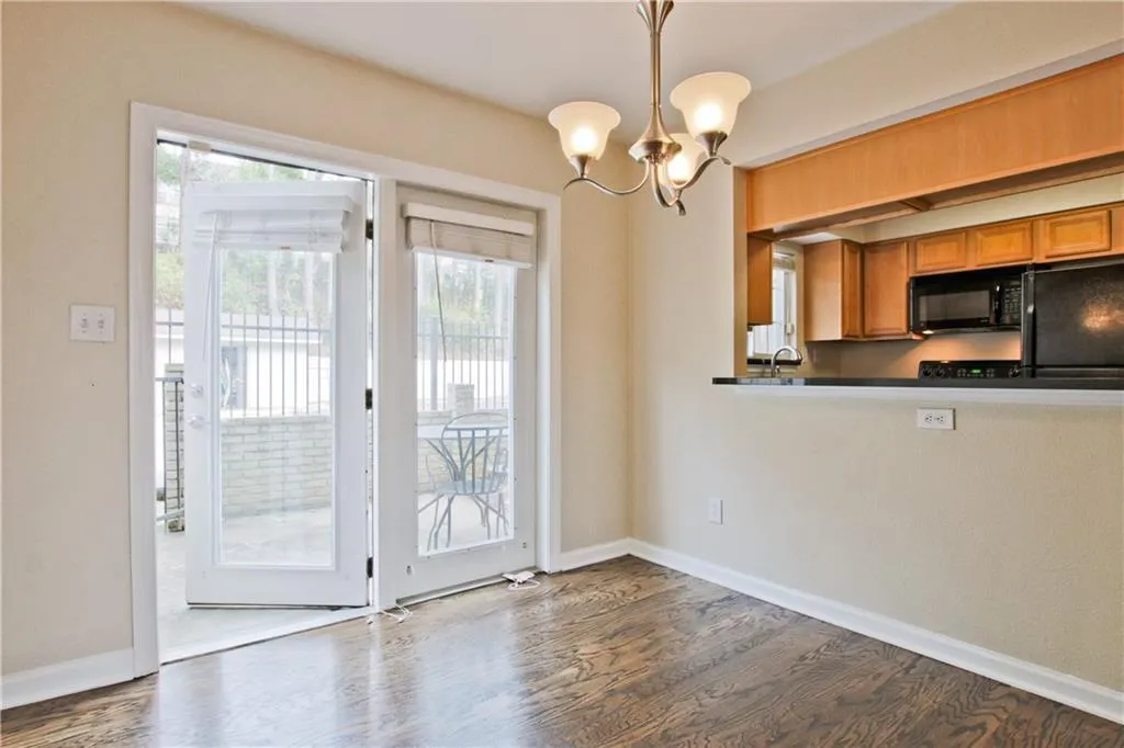 6940 Roswell Road Unit 16c, Sandy Springs, Georgia 30328, 2 Bedrooms Bedrooms, ,1 BathroomBathrooms,Residential,Sold,6940 Roswell Road Unit 16c,6501878 6940 Roswell Road Unit 16c, Sandy Springs, Georgia 30328, 2 Bedrooms Bedrooms, ,1 BathroomBathrooms,Residential,Sold,6940 Roswell Road Unit 16c,6501878