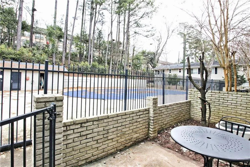 6940 Roswell Road Unit 16c, Sandy Springs, Georgia 30328, 2 Bedrooms Bedrooms, ,1 BathroomBathrooms,Residential,Sold,6940 Roswell Road Unit 16c,6501878 6940 Roswell Road Unit 16c, Sandy Springs, Georgia 30328, 2 Bedrooms Bedrooms, ,1 BathroomBathrooms,Residential,Sold,6940 Roswell Road Unit 16c,6501878