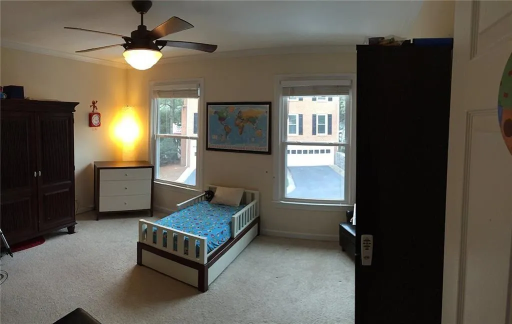 7500 Roswell Road Unit 12, Sandy Springs, Georgia 30350, 2 Bedrooms Bedrooms, ,2 BathroomsBathrooms,Residential,Sold,7500 Roswell Road Unit 12,6519670