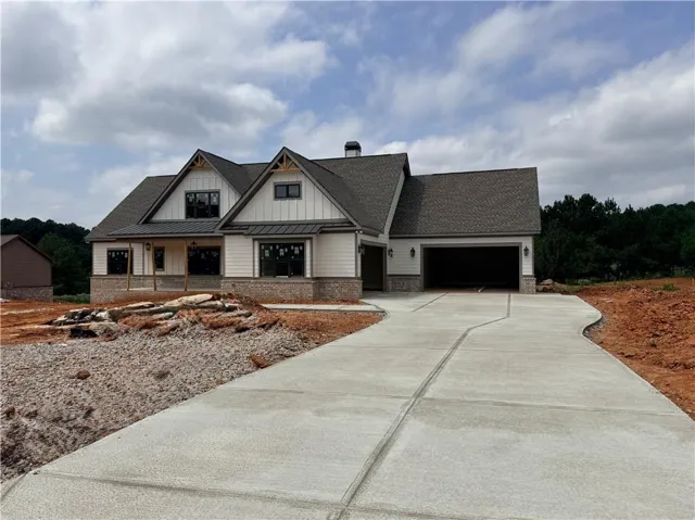 2121 Stonegate Way, Monroe, Georgia 30656