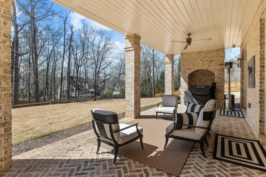 1624 Chevron Way, Sandy Springs, Georgia 30350, 6 Bedrooms Bedrooms, ,6 BathroomsBathrooms,Residential,Sold,1624 Chevron Way,6853037