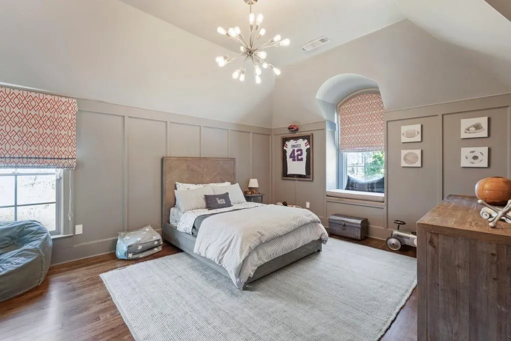 1624 Chevron Way, Sandy Springs, Georgia 30350, 6 Bedrooms Bedrooms, ,6 BathroomsBathrooms,Residential,Sold,1624 Chevron Way,6853037