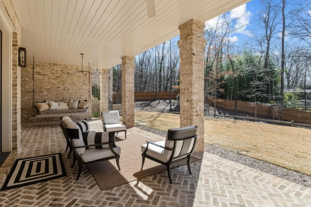 1624 Chevron Way, Sandy Springs, Georgia 30350, 6 Bedrooms Bedrooms, ,6 BathroomsBathrooms,Residential,Sold,1624 Chevron Way,6853037