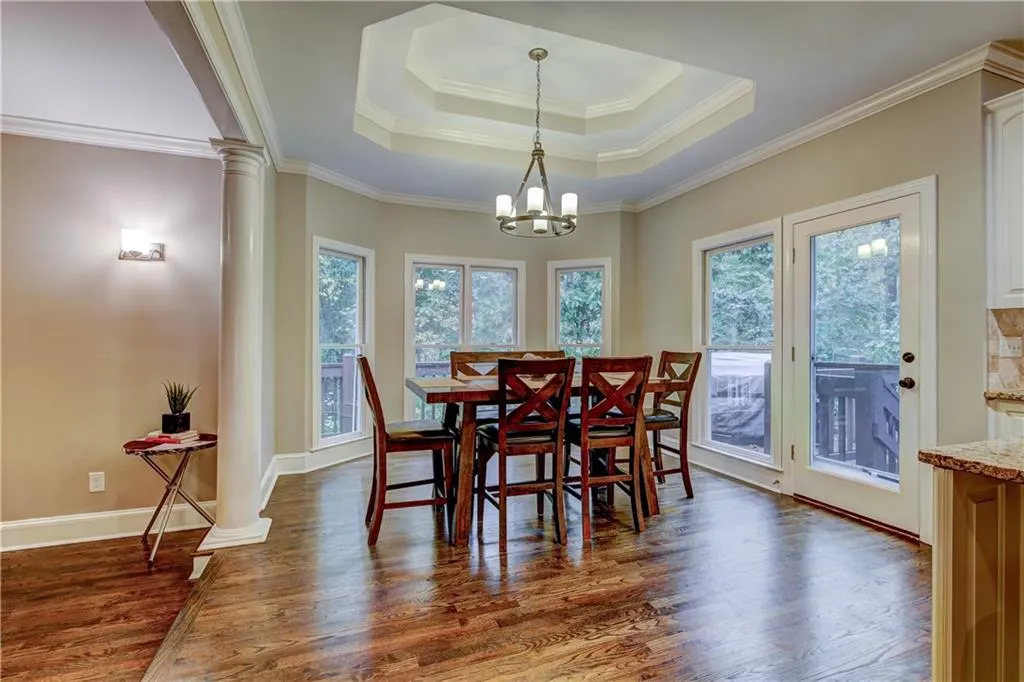 8440 Valemont Drive, Sandy Springs, Georgia 30350, 5 Bedrooms Bedrooms, ,4 BathroomsBathrooms,Residential,Sold,8440 Valemont Drive,6097381