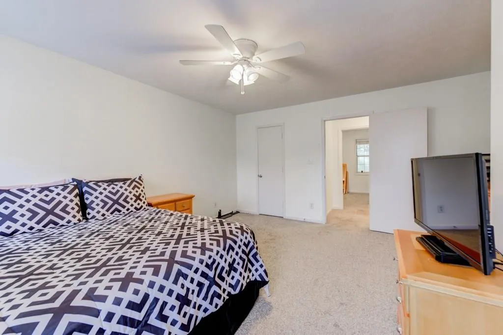 7750 Roswell Road Unit 6c, Atlanta, Georgia 30350, 3 Bedrooms Bedrooms, ,2 BathroomsBathrooms,Residential,Sold,7750 Roswell Road Unit 6c,6042251