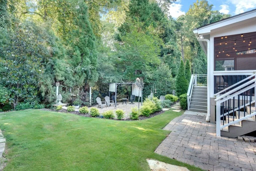 590 Wembley Circle, Atlanta, Georgia 30328, 5 Bedrooms Bedrooms, ,4 BathroomsBathrooms,Residential,Sold,590 Wembley Circle,7447825 590 Wembley Circle, Atlanta, Georgia 30328, 5 Bedrooms Bedrooms, ,4 BathroomsBathrooms,Residential,Sold,590 Wembley Circle,7447825