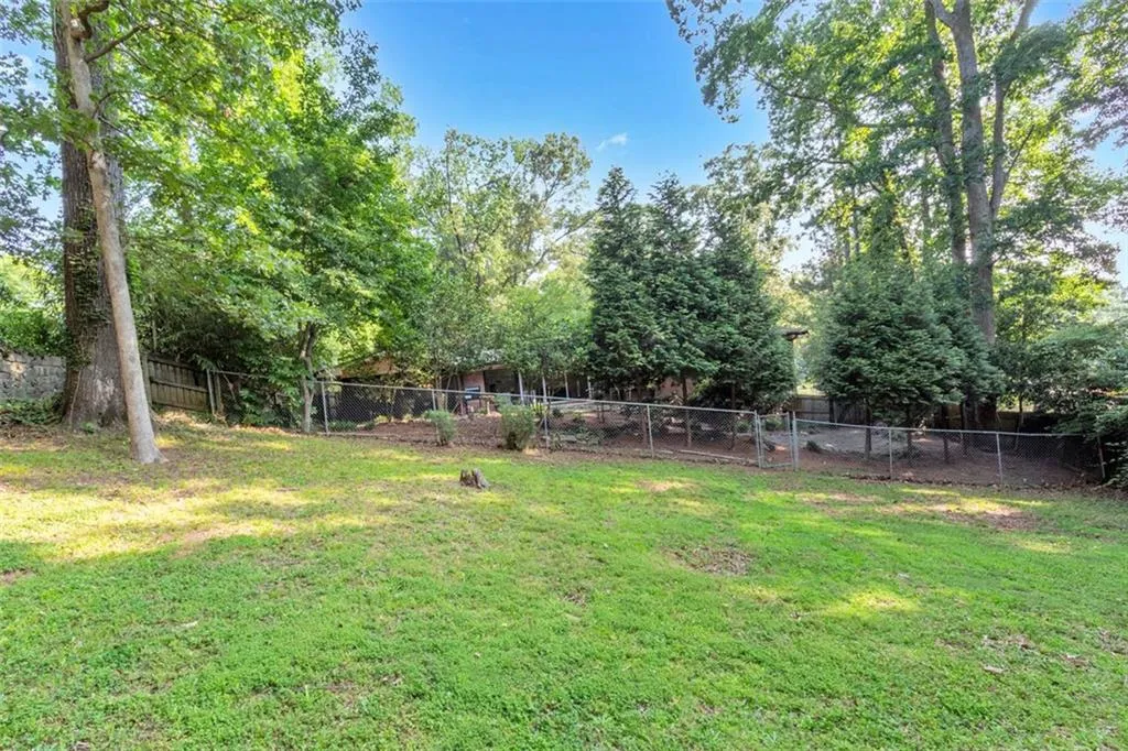 2994 Baker Ridge Drive Nw, Atlanta, Georgia 30318, 4 Bedrooms Bedrooms, ,2 BathroomsBathrooms,Residential,For Sale,2994 Baker Ridge Drive Nw,7605774
