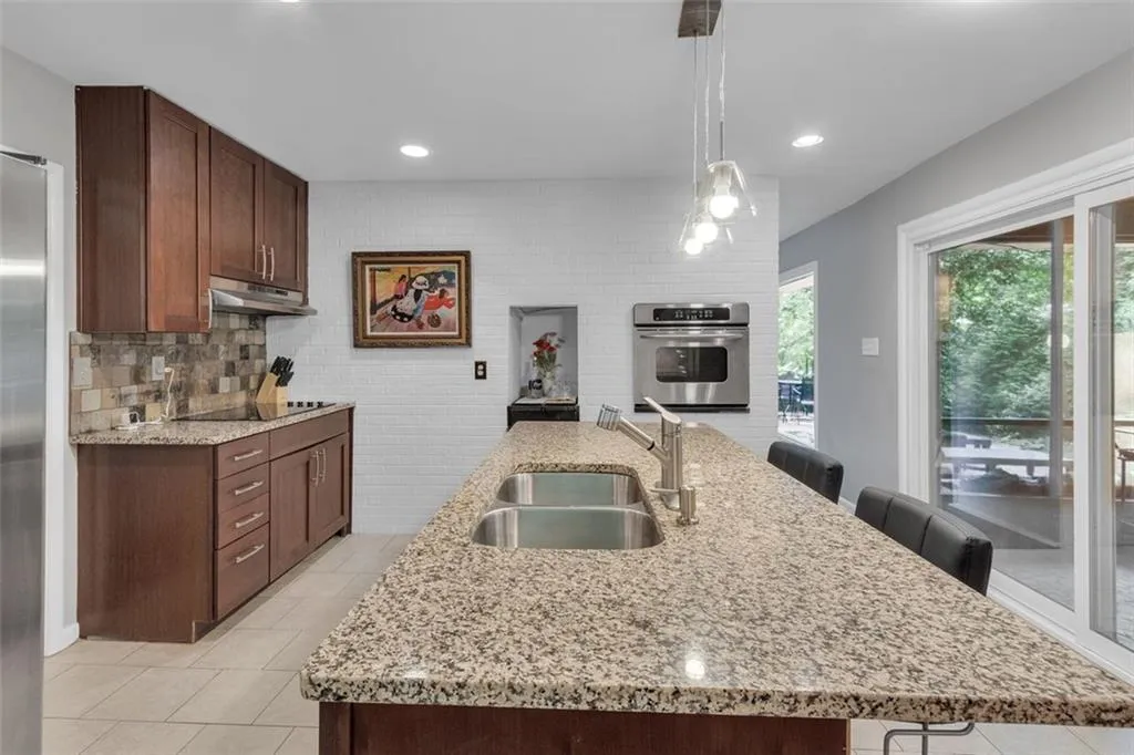 2994 Baker Ridge Drive Nw, Atlanta, Georgia 30318, 4 Bedrooms Bedrooms, ,2 BathroomsBathrooms,Residential,For Sale,2994 Baker Ridge Drive Nw,7605774