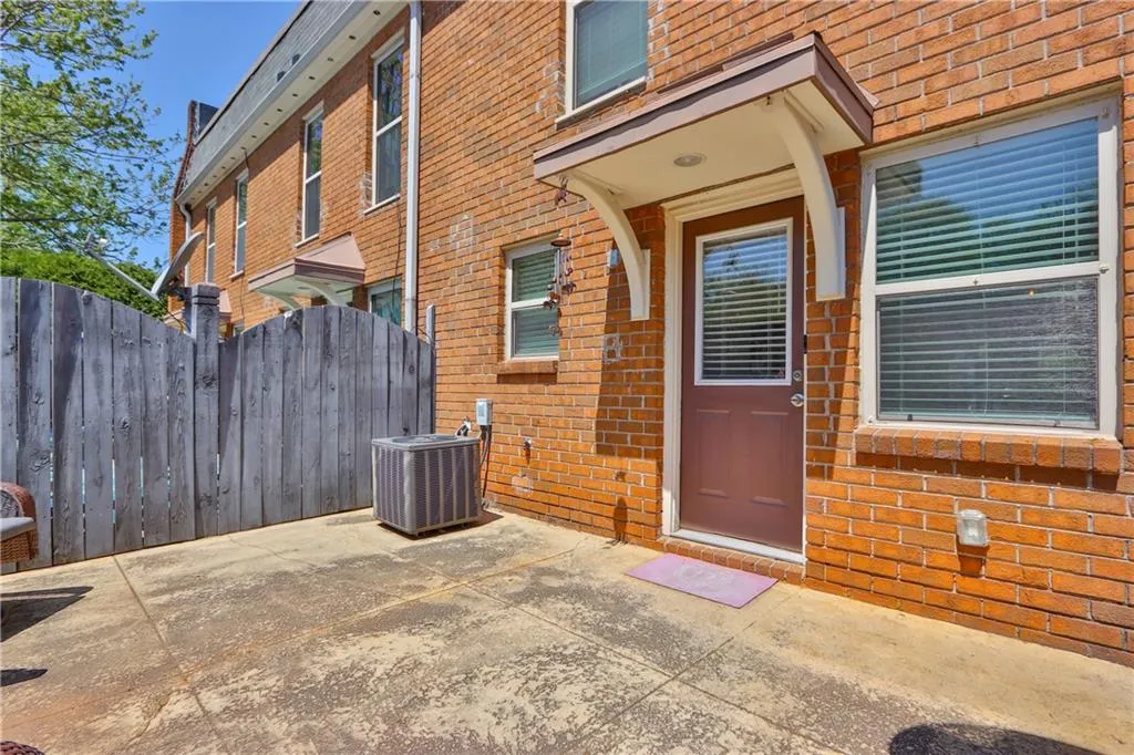 205 Winding River Drive Unit F, Sandy Springs, Georgia 30350, 2 Bedrooms Bedrooms, ,2 BathroomsBathrooms,Residential,Sold,205 Winding River Drive Unit F,7204669 205 Winding River Drive Unit F, Sandy Springs, Georgia 30350, 2 Bedrooms Bedrooms, ,2 BathroomsBathrooms,Residential,Sold,205 Winding River Drive Unit F,7204669