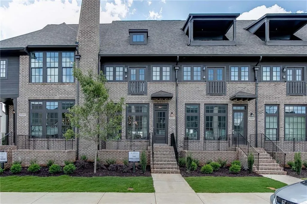 6836 Crescendo Court Unit 219, Sandy Springs, Georgia 30328, 3 Bedrooms Bedrooms, ,3 BathroomsBathrooms,Residential,Sold,6836 Crescendo Court Unit 219,7116213