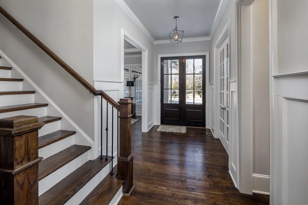 237 Belle Lane, Sandy Springs, Georgia 30328, 5 Bedrooms Bedrooms, ,5 BathroomsBathrooms,Residential,Sold,237 Belle Lane,6009465