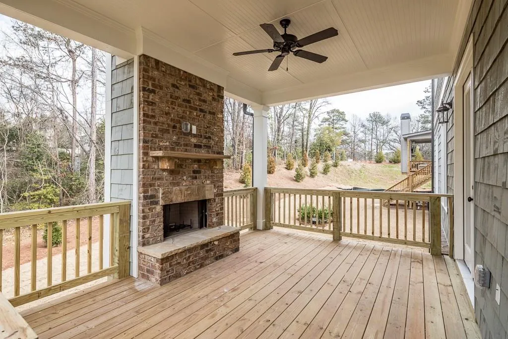 237 Belle Lane, Sandy Springs, Georgia 30328, 5 Bedrooms Bedrooms, ,5 BathroomsBathrooms,Residential,Sold,237 Belle Lane,6009465