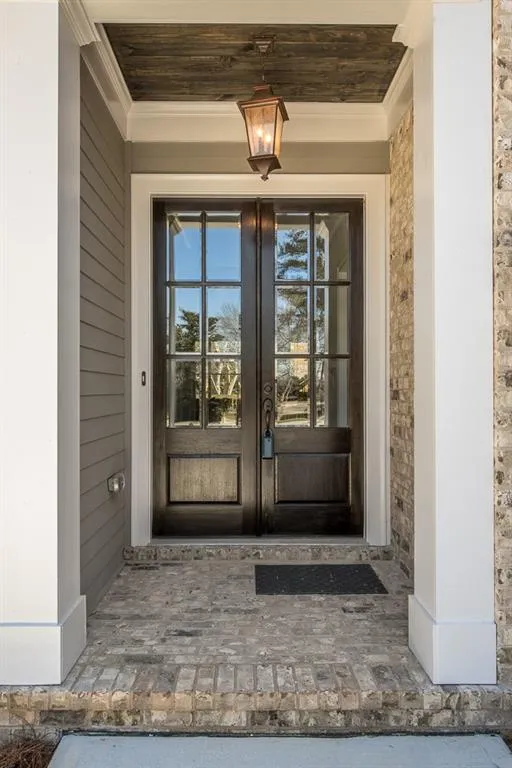 237 Belle Lane, Sandy Springs, Georgia 30328, 5 Bedrooms Bedrooms, ,5 BathroomsBathrooms,Residential,Sold,237 Belle Lane,6009465