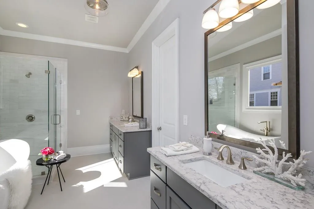 237 Belle Lane, Sandy Springs, Georgia 30328, 5 Bedrooms Bedrooms, ,5 BathroomsBathrooms,Residential,Sold,237 Belle Lane,6009465