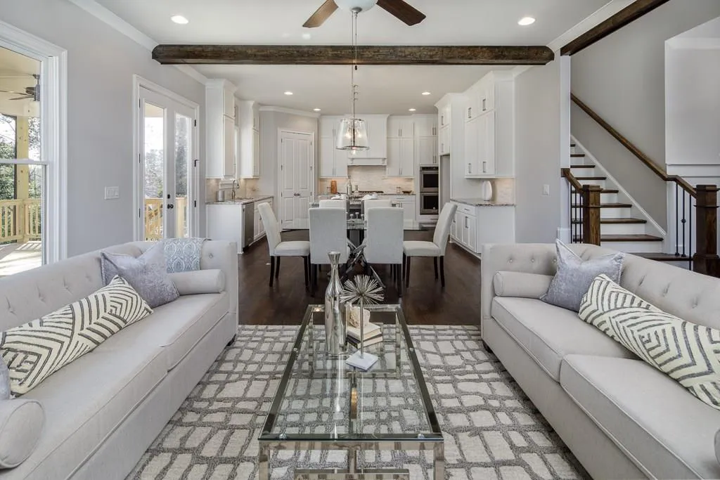 237 Belle Lane, Sandy Springs, Georgia 30328, 5 Bedrooms Bedrooms, ,5 BathroomsBathrooms,Residential,Sold,237 Belle Lane,6009465