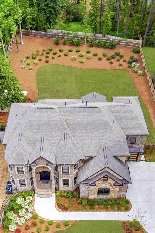 6049 Harleston Road, Atlanta, Georgia 30328, 5 Bedrooms Bedrooms, ,4 BathroomsBathrooms,Residential,Sold,6049 Harleston Road,6536517