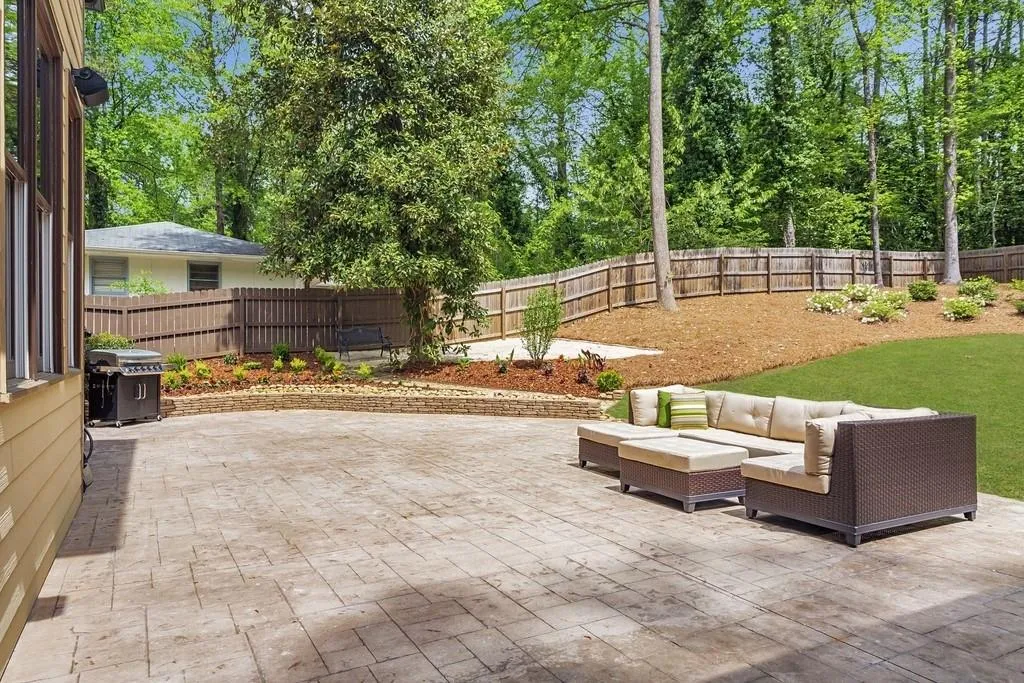 6049 Harleston Road, Atlanta, Georgia 30328, 5 Bedrooms Bedrooms, ,4 BathroomsBathrooms,Residential,Sold,6049 Harleston Road,6536517