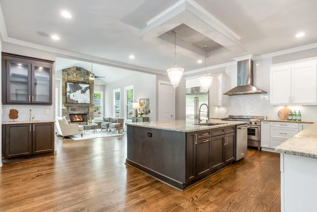 6049 Harleston Road, Atlanta, Georgia 30328, 5 Bedrooms Bedrooms, ,4 BathroomsBathrooms,Residential,Sold,6049 Harleston Road,6536517