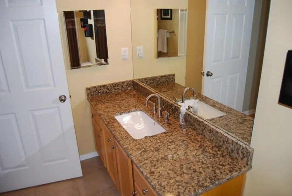 5641 Roswell Road Unit 302, Sandy Springs, Georgia 30342, 2 Bedrooms Bedrooms, ,2 BathroomsBathrooms,Residential,Sold,5641 Roswell Road Unit 302,5693964