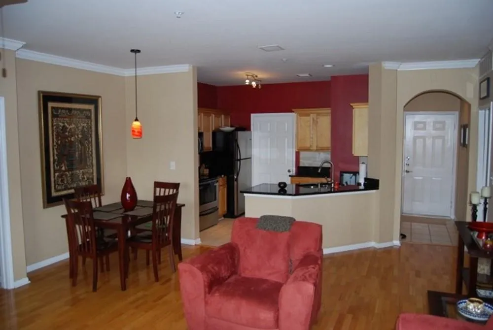 5641 Roswell Road Unit 302, Sandy Springs, Georgia 30342, 2 Bedrooms Bedrooms, ,2 BathroomsBathrooms,Residential,Sold,5641 Roswell Road Unit 302,5693964