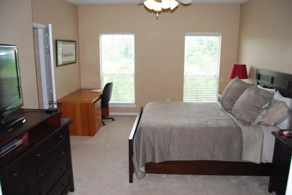 5641 Roswell Road Unit 302, Sandy Springs, Georgia 30342, 2 Bedrooms Bedrooms, ,2 BathroomsBathrooms,Residential,Sold,5641 Roswell Road Unit 302,5693964