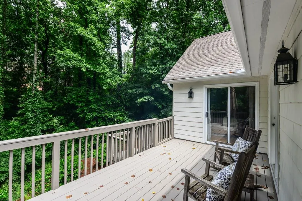 5360 Timber Trail, Sandy Springs, Georgia 30342, 4 Bedrooms Bedrooms, ,3 BathroomsBathrooms,Residential,Sold,5360 Timber Trail,5946513