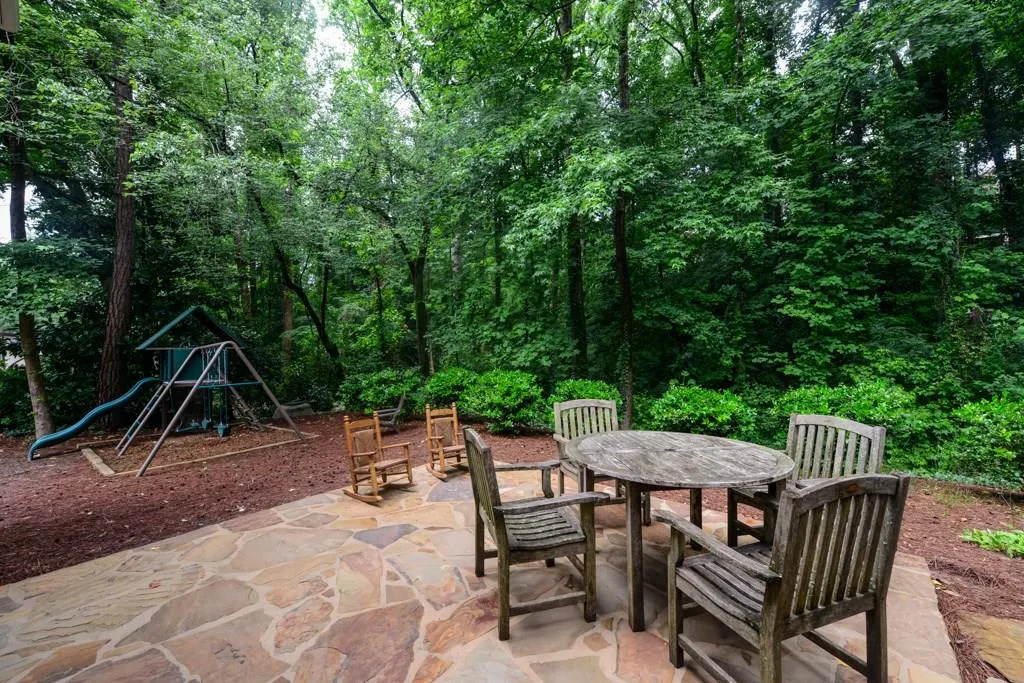 5360 Timber Trail, Sandy Springs, Georgia 30342, 4 Bedrooms Bedrooms, ,3 BathroomsBathrooms,Residential,Sold,5360 Timber Trail,5946513