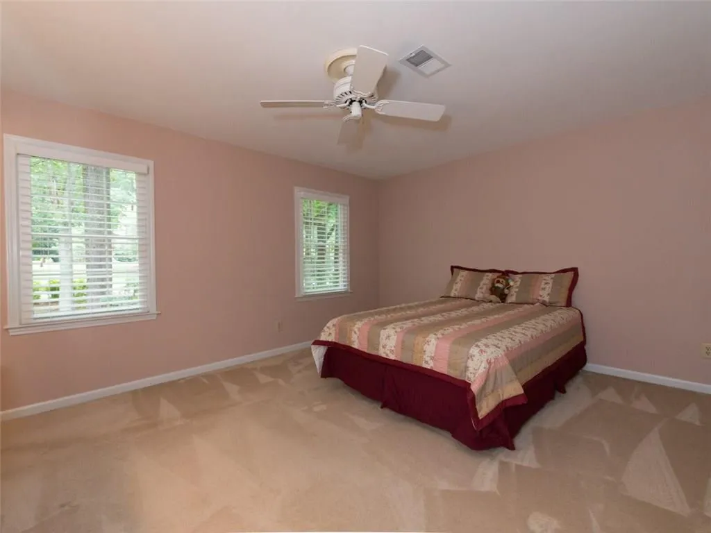 9335 Huntcliff Trace, Sandy Springs, Georgia 30350, 5 Bedrooms Bedrooms, ,5 BathroomsBathrooms,Residential,Sold,9335 Huntcliff Trace,6031699
