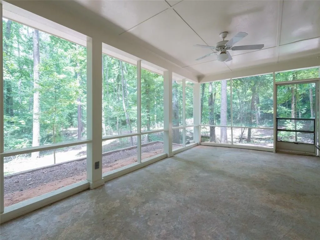 9335 Huntcliff Trace, Sandy Springs, Georgia 30350, 5 Bedrooms Bedrooms, ,5 BathroomsBathrooms,Residential,Sold,9335 Huntcliff Trace,6031699
