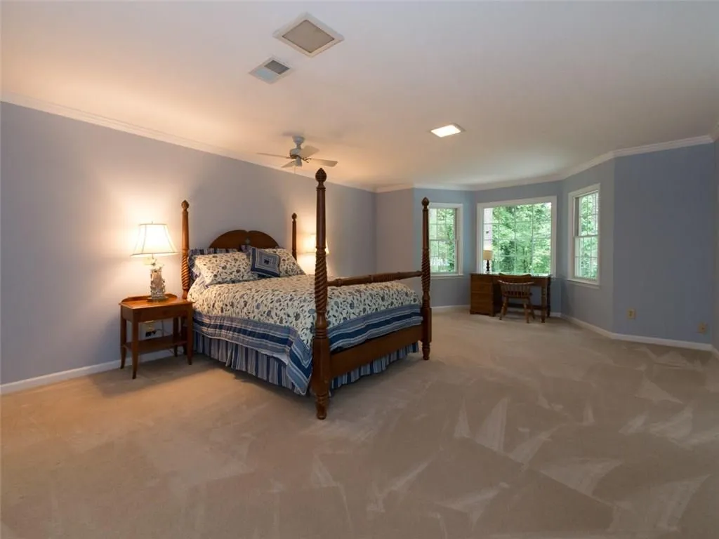 9335 Huntcliff Trace, Sandy Springs, Georgia 30350, 5 Bedrooms Bedrooms, ,5 BathroomsBathrooms,Residential,Sold,9335 Huntcliff Trace,6031699