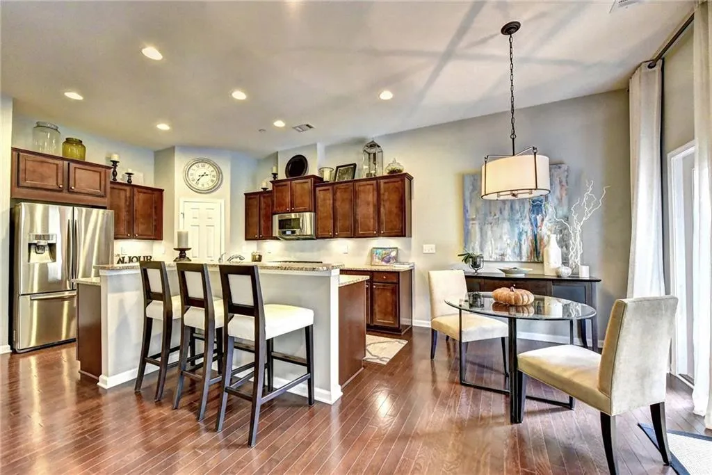 5520 Parkerton Lane, Atlanta, Georgia 30342, 3 Bedrooms Bedrooms, ,3 BathroomsBathrooms,Residential,Sold,5520 Parkerton Lane,6634828