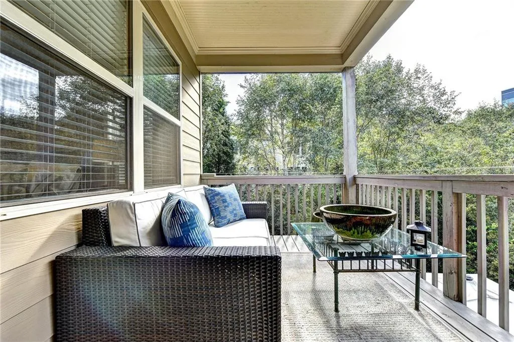 5520 Parkerton Lane, Atlanta, Georgia 30342, 3 Bedrooms Bedrooms, ,3 BathroomsBathrooms,Residential,Sold,5520 Parkerton Lane,6634828