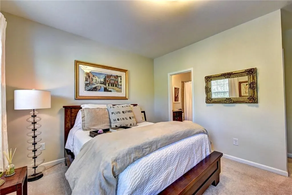 5520 Parkerton Lane, Atlanta, Georgia 30342, 3 Bedrooms Bedrooms, ,3 BathroomsBathrooms,Residential,Sold,5520 Parkerton Lane,6634828