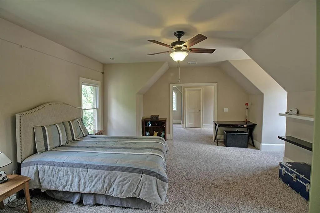 651 Windsor Parkway, Atlanta, Georgia 30342, 6 Bedrooms Bedrooms, ,5 BathroomsBathrooms,Residential,Sold,651 Windsor Parkway,5740718