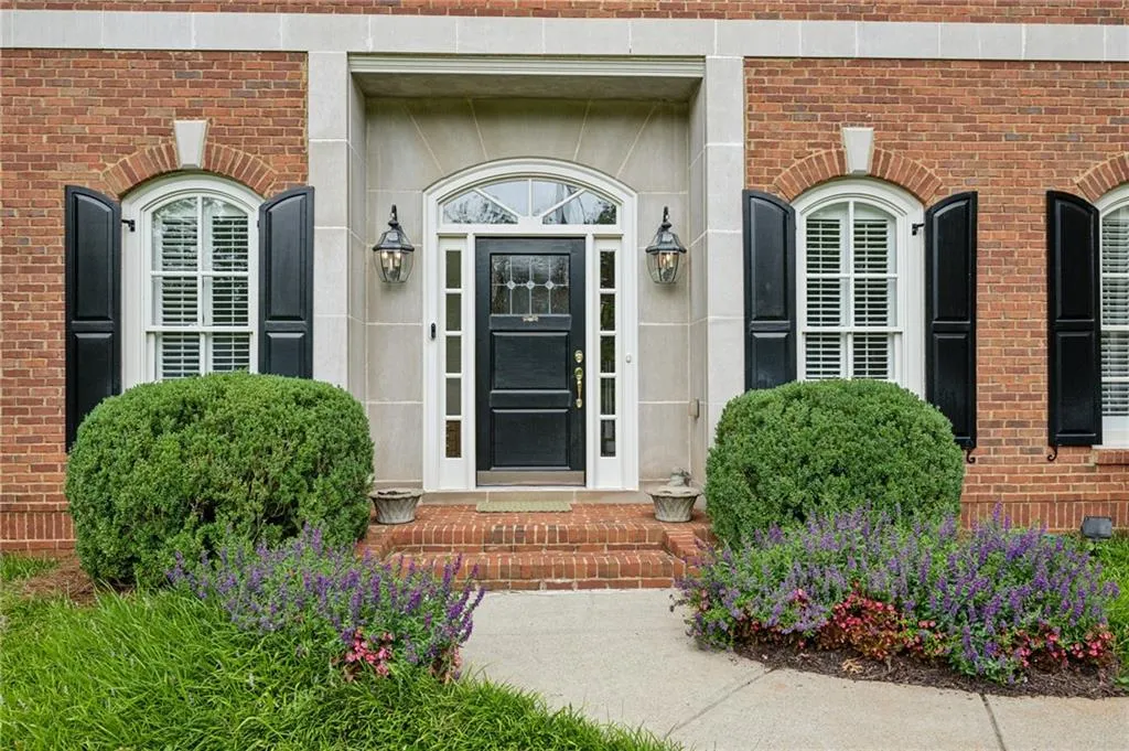 1058 Hunters Brook Court Ne, Atlanta, Georgia 30319, 5 Bedrooms Bedrooms, ,5 BathroomsBathrooms,Residential,For Sale,1058 Hunters Brook Court Ne,7616650