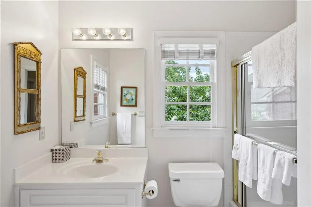 1058 Hunters Brook Court Ne, Atlanta, Georgia 30319, 5 Bedrooms Bedrooms, ,5 BathroomsBathrooms,Residential,For Sale,1058 Hunters Brook Court Ne,7616650
