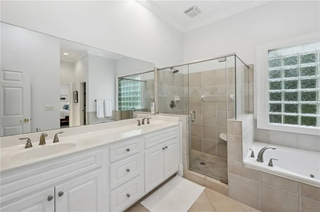 1058 Hunters Brook Court Ne, Atlanta, Georgia 30319, 5 Bedrooms Bedrooms, ,5 BathroomsBathrooms,Residential,For Sale,1058 Hunters Brook Court Ne,7616650