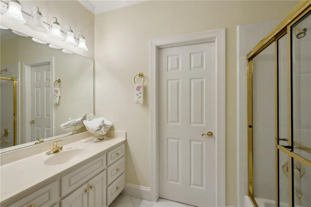 1058 Hunters Brook Court Ne, Atlanta, Georgia 30319, 5 Bedrooms Bedrooms, ,5 BathroomsBathrooms,Residential,For Sale,1058 Hunters Brook Court Ne,7616650