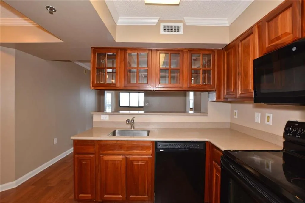 795 Hammond Drive Unit 1613, Atlanta, Georgia 30328, 2 Bedrooms Bedrooms, ,2 BathroomsBathrooms,Residential,Sold,795 Hammond Drive Unit 1613,6077676